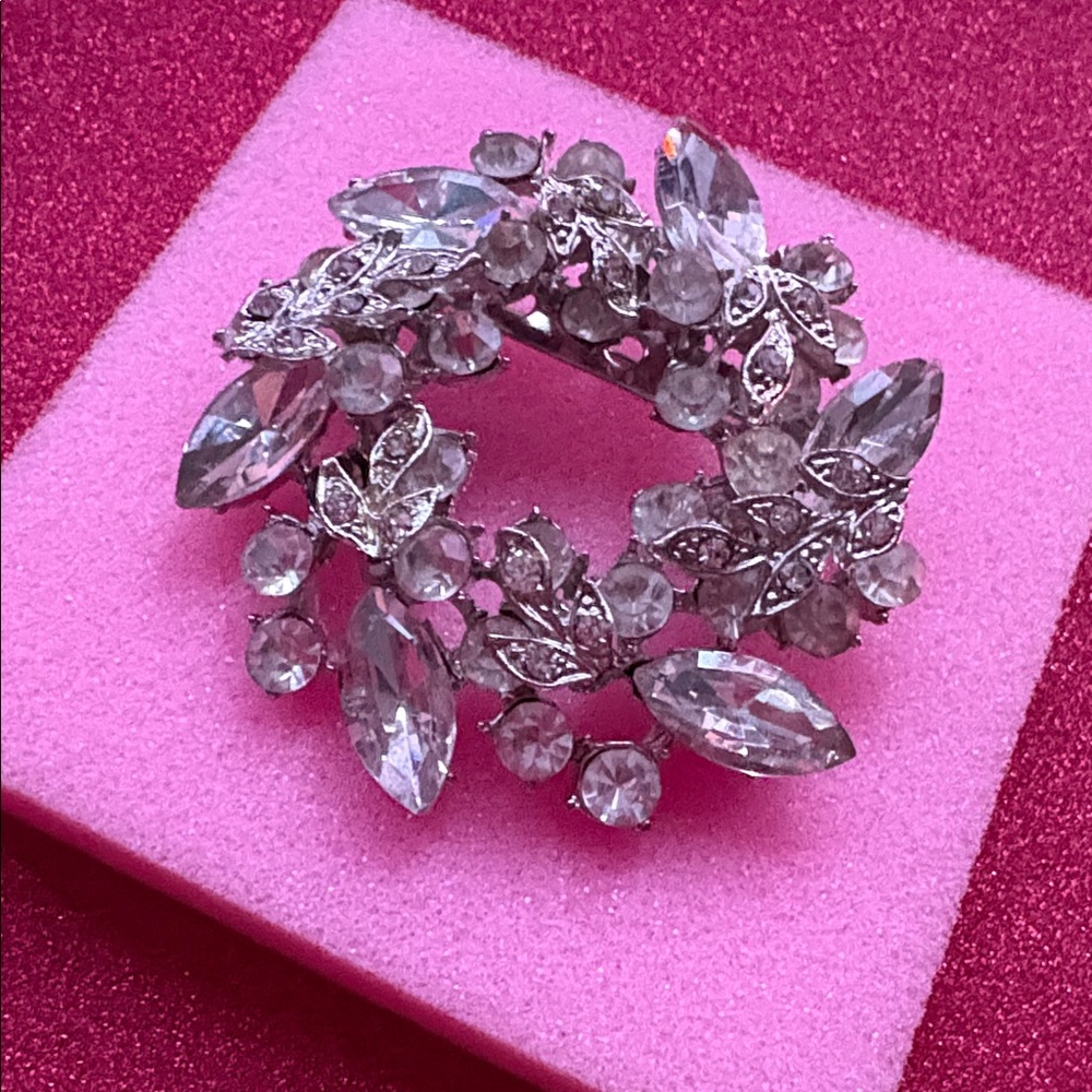 Vintage Brooch - Picture 4 of 4